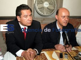 Renuncian a candidatura por cuota de género - ES imagen agencia de fotografía