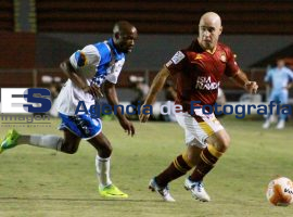Empate entre el Puebla y Estudiantes - ES imagen agencia de fotografía