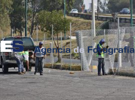 Colocan maya ciclónica en el estadio - ES imagen agencia de fotografía