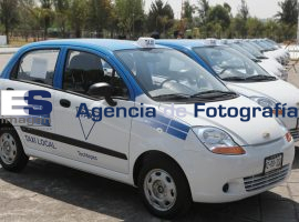 Entregan Taxis Locales 18 abril - ES imagen agencia de fotografía