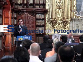 Recorre RMV exposición  libros  - ES imagen agencia de fotografía