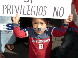 Protestan contra art. 24 en congreso - ES imagen agencia de fotografía