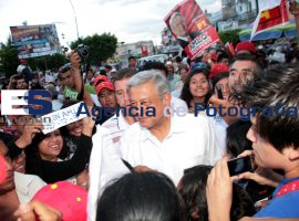 AMLO visita Izucar de Matamoros - ES imagen agencia de fotografía