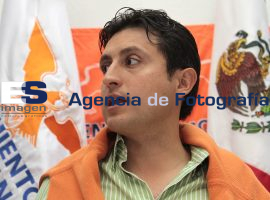 José Juan opina sobre AMLO - ES imagen agencia de fotografía