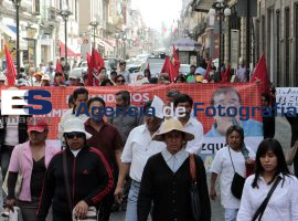 Maestros se manifiestan en su día - ES imagen agencia de fotografía