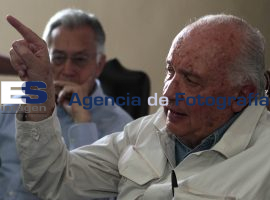 Pinchetti habla de Obrador  - ES imagen agencia de fotografía