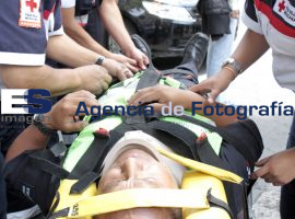 Atropellan a Policía  - ES imagen agencia de fotografía