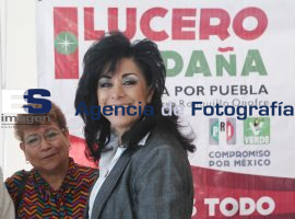Lucero Saldaña se reune con medios de comunicación - ES imagen agencia de fotografía