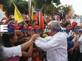 Visita AMLO Tehuacán - ES imagen agencia de fotografía