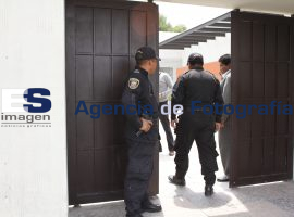Consejeros IFE reunión Casa Puebla - ES imagen agencia de fotografía