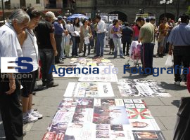 Simpatizantes AMLO y Movimiento Progresista - ES imagen agencia de fotografía