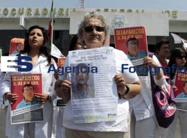 Bloquean crucero PGJ - ES imagen agencia de fotografía
