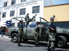 Arriba material electoral a las juntas distritales - ES imagen agencia de fotografía