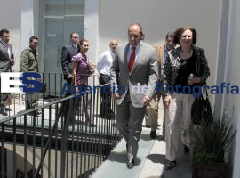 Reunión de seguridad contra desastres naturales - ES imagen agencia de fotografía