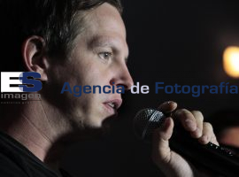 GIMME THE POWER - ES imagen agencia de fotografía