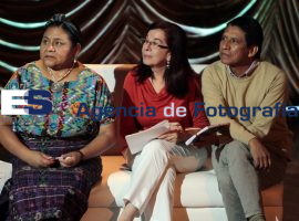 Rigoberto Menchú visita Puebla - ES imagen agencia de fotografía
