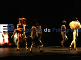 Cirque Eloize en Puebla - ES imagen agencia de fotografía