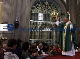 Misa Víctor Sánchez catedral - ES imagen agencia de fotografía