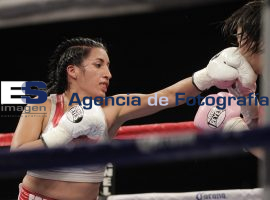 Box Esmeralda Moreno Vs Naomi Togashi - ES imagen agencia de fotografía