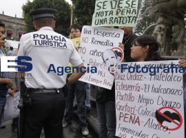 Manifestación yosoy132 zocalo  - ES imagen agencia de fotografía