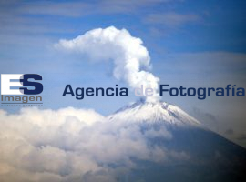 Amanac nevado el Popocatépetl 25 junio - ES imagen agencia de fotografía