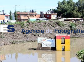 Altos niveles de agua Puente Negro - ES imagen agencia de fotografía