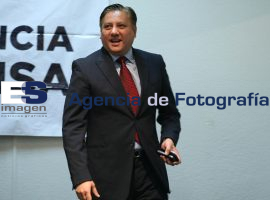 Fernando Morales PRI 02072012 - ES imagen agencia de fotografía