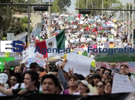 Marcha Nacional contra EPN - ES imagen agencia de fotografía