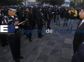 Pase de revista policia municipal - ES imagen agencia de fotografía