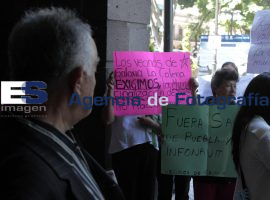 Protestan habitantes de Galaxia  - ES imagen agencia de fotografía