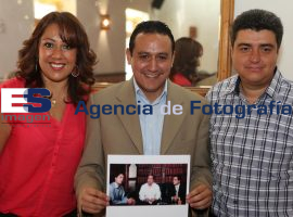 Protestan por reunión de Eduardo Rivera en palacio con el PAN - ES imagen agencia de fotografía