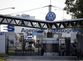 Planta automotriz VolksWagen - ES imagen agencia de fotografía