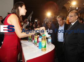 Firma SEP convenió para evitar sobre peso en escuelas - ES imagen agencia de fotografía