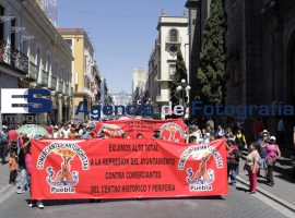Marchan al Palacio Antorchistas - ES imagen agencia de fotografía