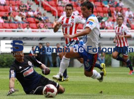 Futbol Puebla Vs Chivas - ES imagen agencia de fotografía
