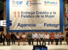 11 entrega de créditos a la palabra - ES imagen agencia de fotografía