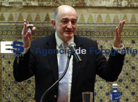 Roy Campos en el Congreso - ES imagen agencia de fotografía