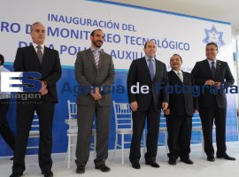 Centro de monitoreo tecnológico de la policia auxiliar - ES imagen agencia de fotografía