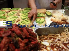 Cemitas mercado del Carmen - ES imagen agencia de fotografía