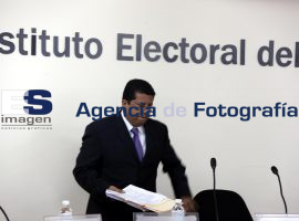 Sesión Instituto Electoral del Estado - ES imagen agencia de fotografía