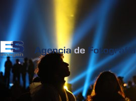 Espectáculo Civico, cultural de Luz y Sonido el Los Fuertes - ES imagen agencia de fotografía