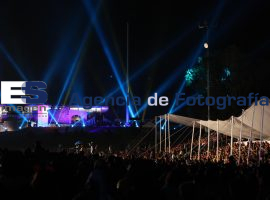 Espectáculo Civico, cultural de Luz y Sonido - ES imagen agencia de fotografía