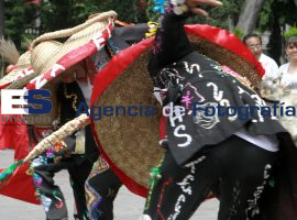 Invitación para Huey Atlixcayotl - ES imagen agencia de fotografía