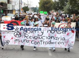 Marchan estudiantes 2 de octibre 2012 - ES imagen agencia de fotografía