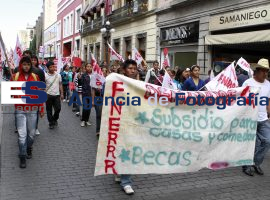 Protestan estudiantes FNERRR - ES imagen agencia de fotografía