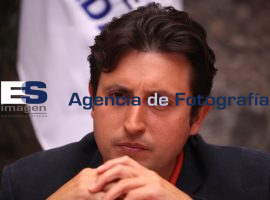 Diputado José Juan Espinosa buscará en rueda de prensa - ES imagen agencia de fotografía