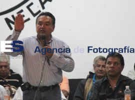 Sale Miguel Márque lider del SME - ES imagen agencia de fotografía