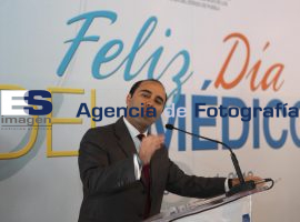 Celebra Jorge Aguilar Chedraui el día del médico - ES imagen agencia de fotografía