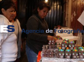 Día de Muertos mercado cinco de Mayo - ES imagen agencia de fotografía