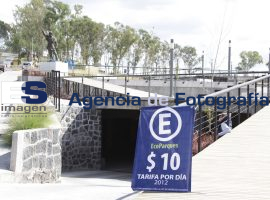 Cobro de estacionamientos ecoparques - ES imagen agencia de fotografía